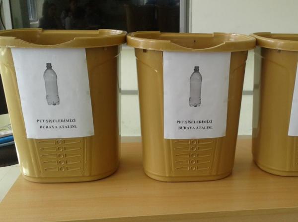 Pet şişe toplama kampanyası başlatıldı.
